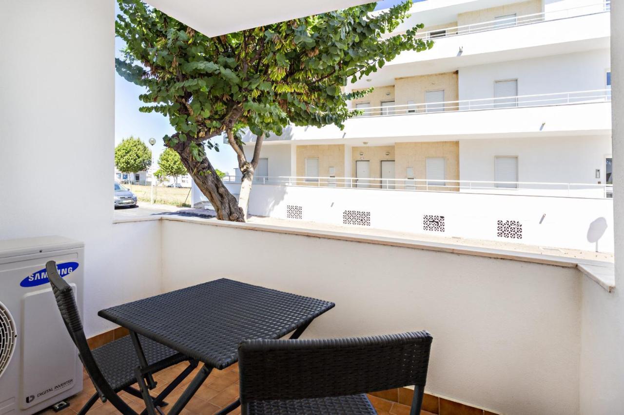 Gardenia Apartment Санта Лусия Екстериор снимка